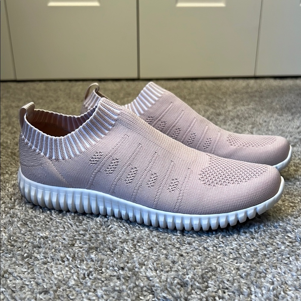 Dirty Laundry Blush Knit Slip-On Sneakers